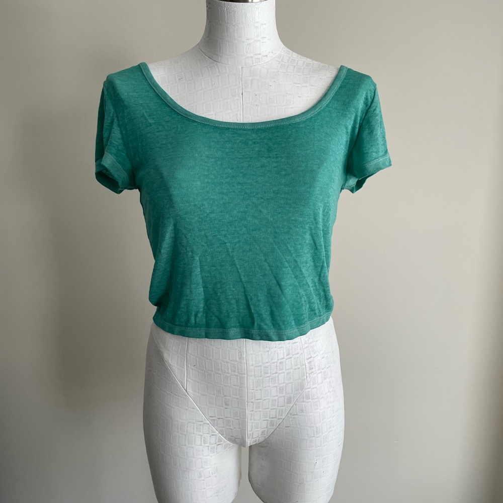 (M) Mossimo Supply Co. Turquoise Crop Top